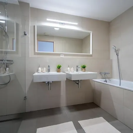 Апартаменты Skypark Cozy Vervehome Братислава